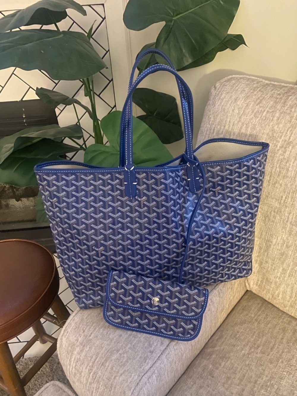 Blue Patterned Tote Bag with Matching Pouch